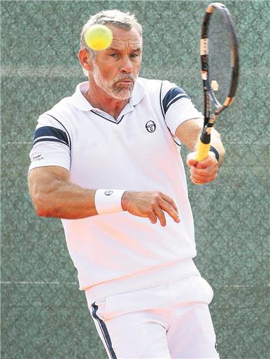 Der Backnanger Thomas Renz spielte sich bei den Männern55 auf Rang zwei.Foto: A. Becher