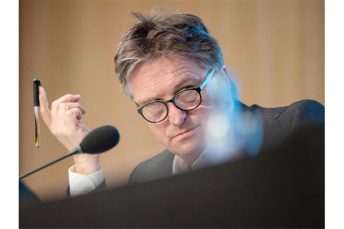 Lucha macht sich für Kindergrundsicherung stark Der baden-württembergische Sozialminister Manne Lucha (Bündnis 90/Die Grünen). Foto: Marijan Murat/dpa/Archivbild