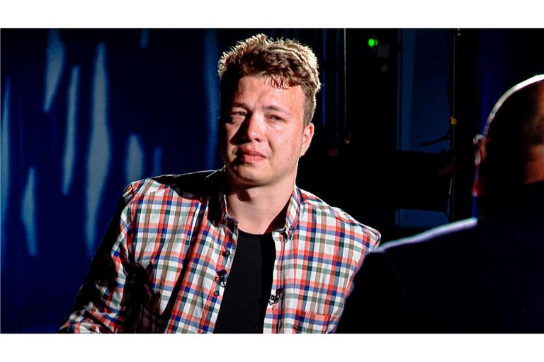 Lukaschenko: Blogger Protassewitsch unser Geheimdienstagent Der belarussische Blogger Roman Protassewitsch soll schon bei seiner Festnahme in einem in Minsk zur Landung gezwungenen Flugzeug für den Geheimdienst seiner Heimat gearbeitet haben. (Archivbild)