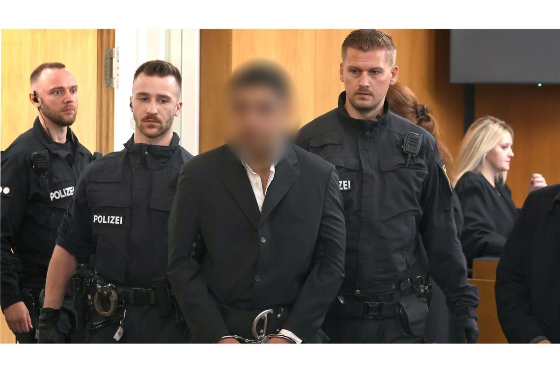 "Teufel im Kopf": Prozess um Messerangriff in Aschaffenburg