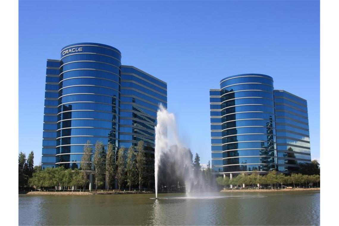 Auch Oracle verlegt Hauptquartier nach Texas Der bisherige Hauptsitz des Software-Unternehmens Oracle in Redwood Shores. Foto: Christoph Dernbach/dpa/Archivbild