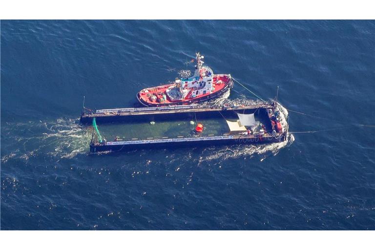 Der Buckelwal wurde in seiner Barge vom Schlepper Fortuna B entlang der dänischen Küste in Höhe unterhalb von Skagen, im sogenannten Skagerrak, durch die Ostsee gezogen. (Archivbild)
