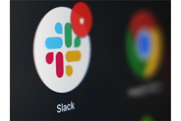 Der Bürokommunikationsdienst Slack ist am ersten Arbeitstag des neuen Jahres durch eine Störung weitgehend lahmgelegt worden. Foto: Kiichiro Sato/AP/dpa