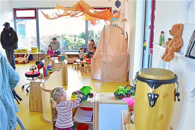 Der Bund müsse auch die laufenden Betriebskosten bei der Kinderbetreuung übernehmen, fordern die SPD-Fraktionen des Rems-Murr-Kreis in einer gemeinsamen Pressemitteilung. Symbolfoto: Tobias Sellmaier