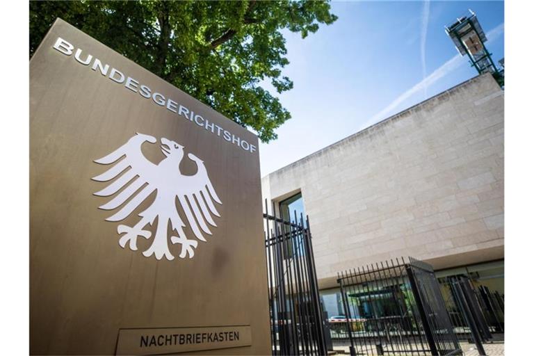 Der Bundesgerichtshof überprüft das erste Strafurteil zu den umstrittenen „Cum-Ex“-Deals. Foto: Christoph Schmidt/dpa