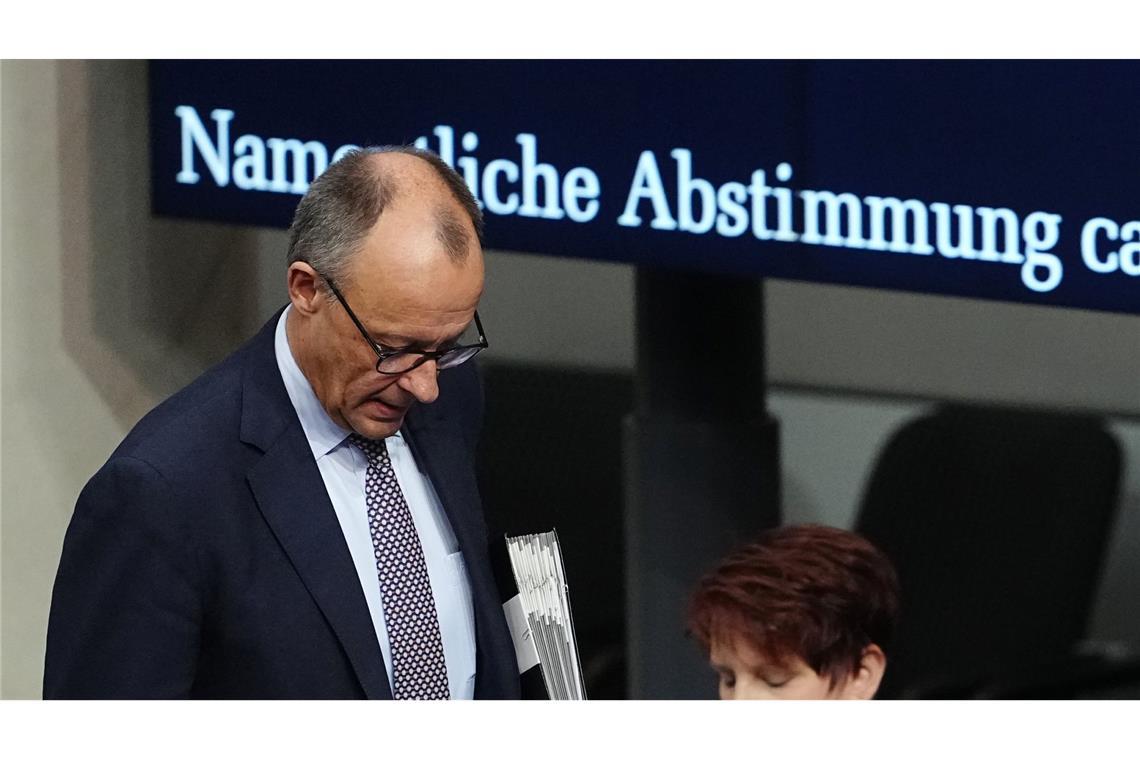 Der Bundestag hat über das Wehrdienstgesetz abgestimmt.