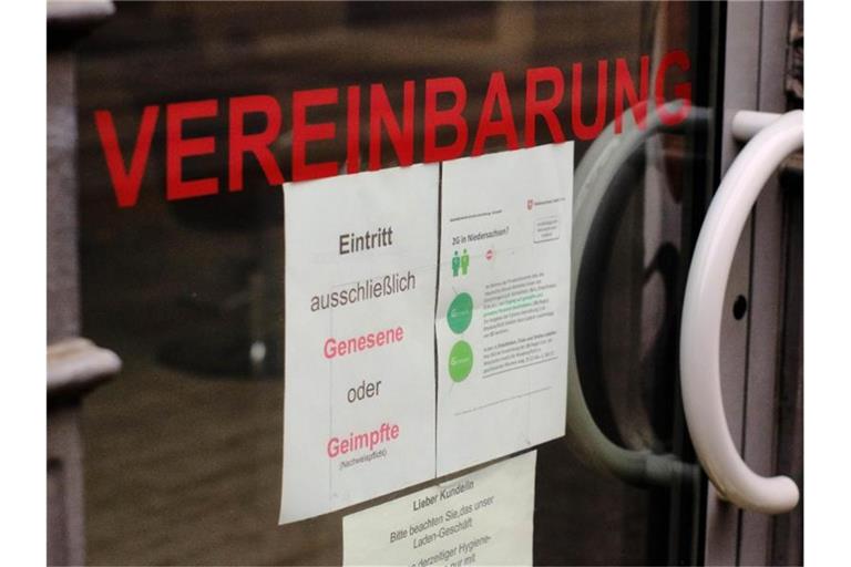 Der Bundestag will über neueCorona-Maßnahmen abstimmen. (Archivbild). Foto: Stefan Jaitner/dpa