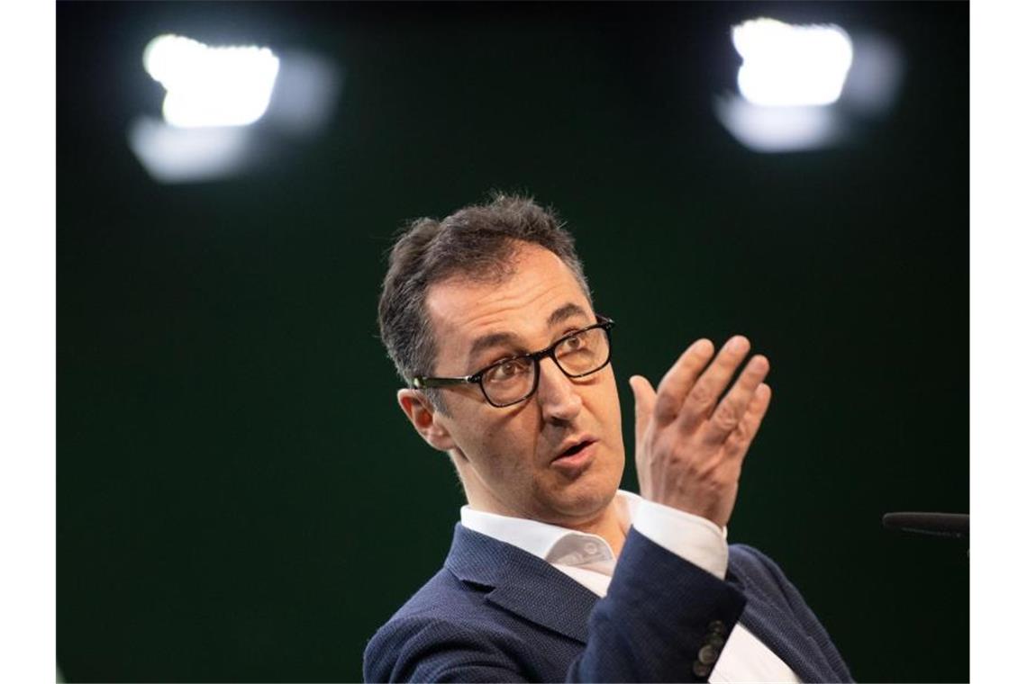 Özdemir Widmung: Generation der Gastarbeiter Der Bundestagsabgeordnete Cem Özdemir (Bündnis 90/Die Grünen). Foto: Marijan Murat/dpa/Archivbild