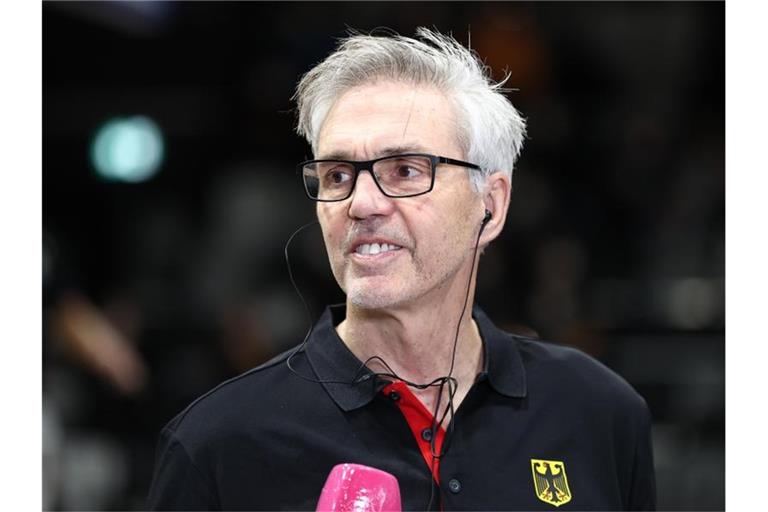 Der Bundestrainer der deutschen Basketball-Auswahl: Gordon Herbert. Foto: Daniel Karmann/dpa