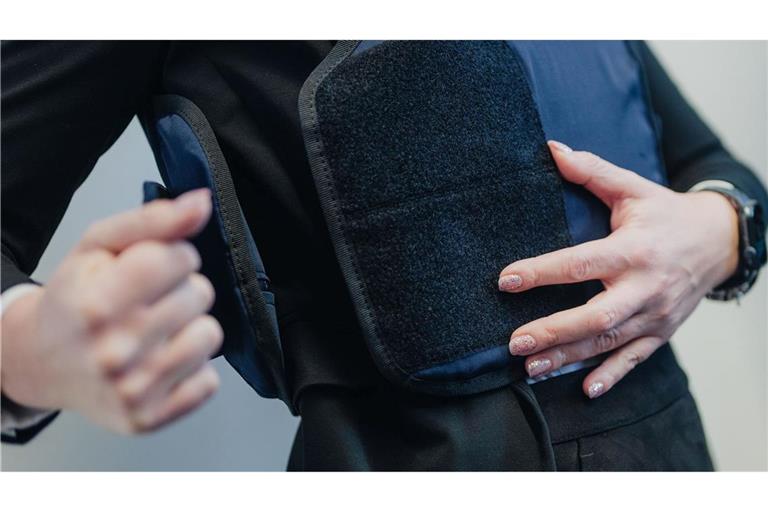 Der Bundesvorsitzende des DGVB fordert besseren Schutz für Mitarbeiter. (Archivbild)