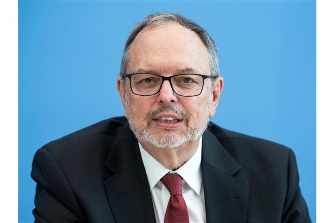 Bundeswahlleiter: Sind für vierte Corona-Welle gewappnet Der Bundeswahlleiter Georg Thiel sieht sein Team gut für eine mögliche vierte Welle während der Bundestagswahl gewappnet. Foto: Bernd von Jutrczenka/dpa