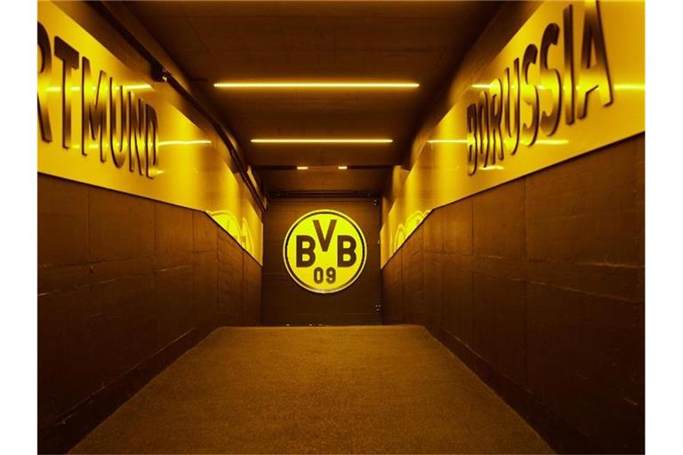 Der BVB war im November 2020 von einem Verlust der Borussia Dortmund KGaA für das Gesamtjahr von 70 bis 75 Millionen Euro ausgegangen. Foto: Bernd Thissen/dpa