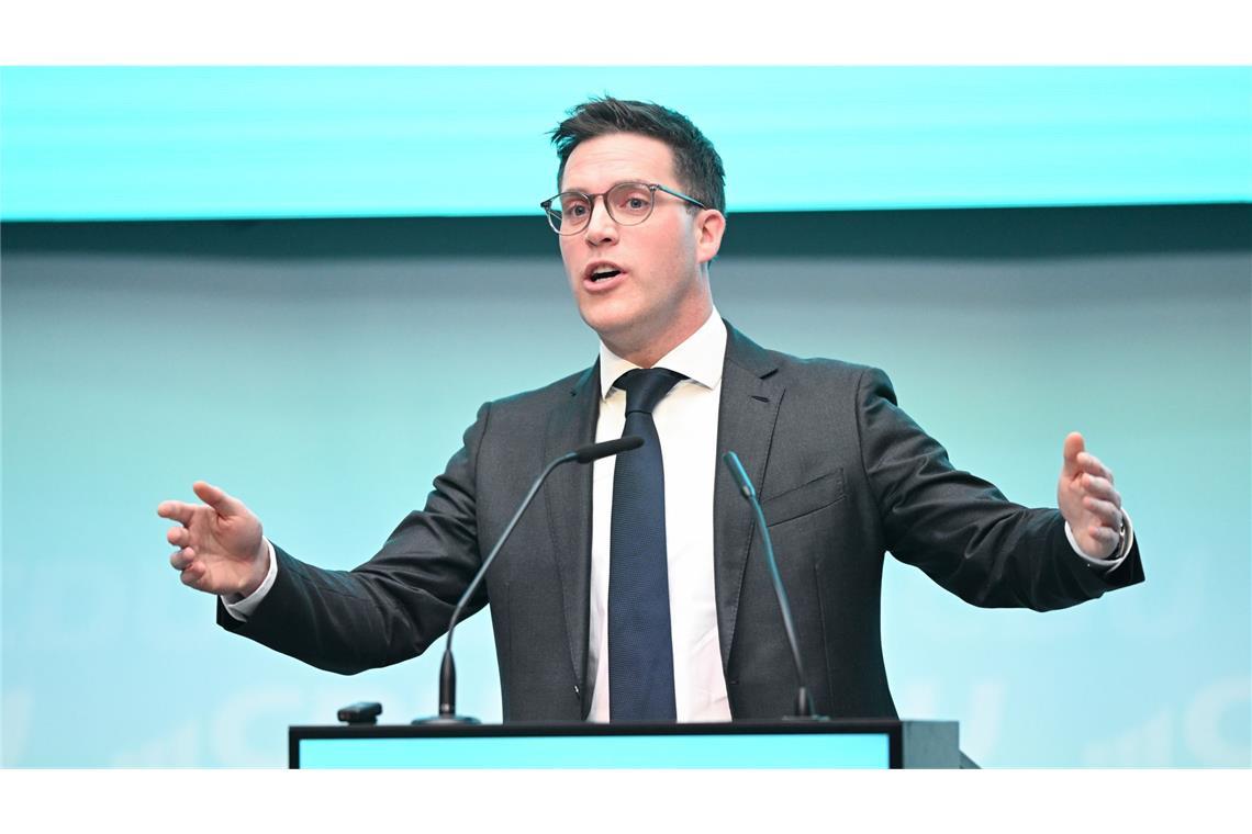 CDU bleibt vorn – Grüne nur knapp vor AfD Der CDU-Landesvorsitzende Manuel Hagel hat im Moment gute Chancen, die nächste Landtagswahl zu gewinnen.