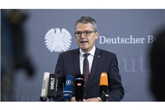 Der CDU-Politiker Kiesewetter hat Vorschläge gemacht, um die Rekrutierung zu unterstützen.