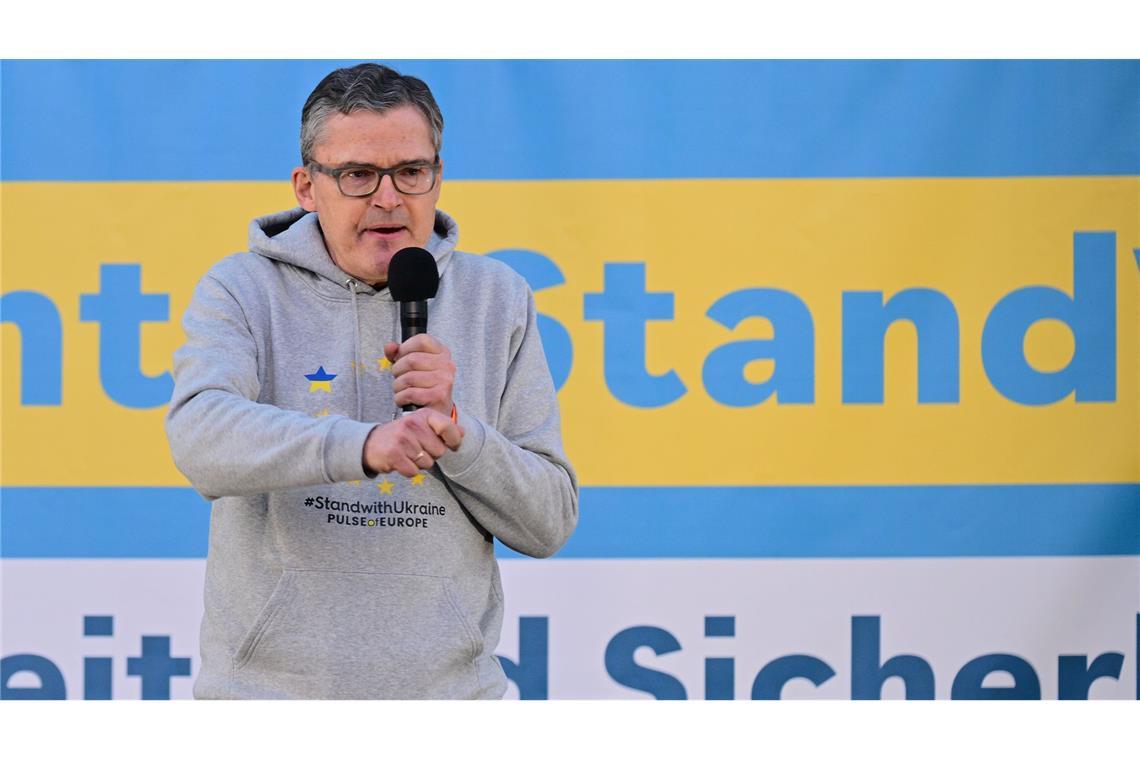 Der CDU-Politiker Roderich Kiesewetter fordert immer wieder eine neue größere Unterstützung für die Ukraine in ihrem Kampf gegen den russischen Angriffskrieg. (Archivbild)