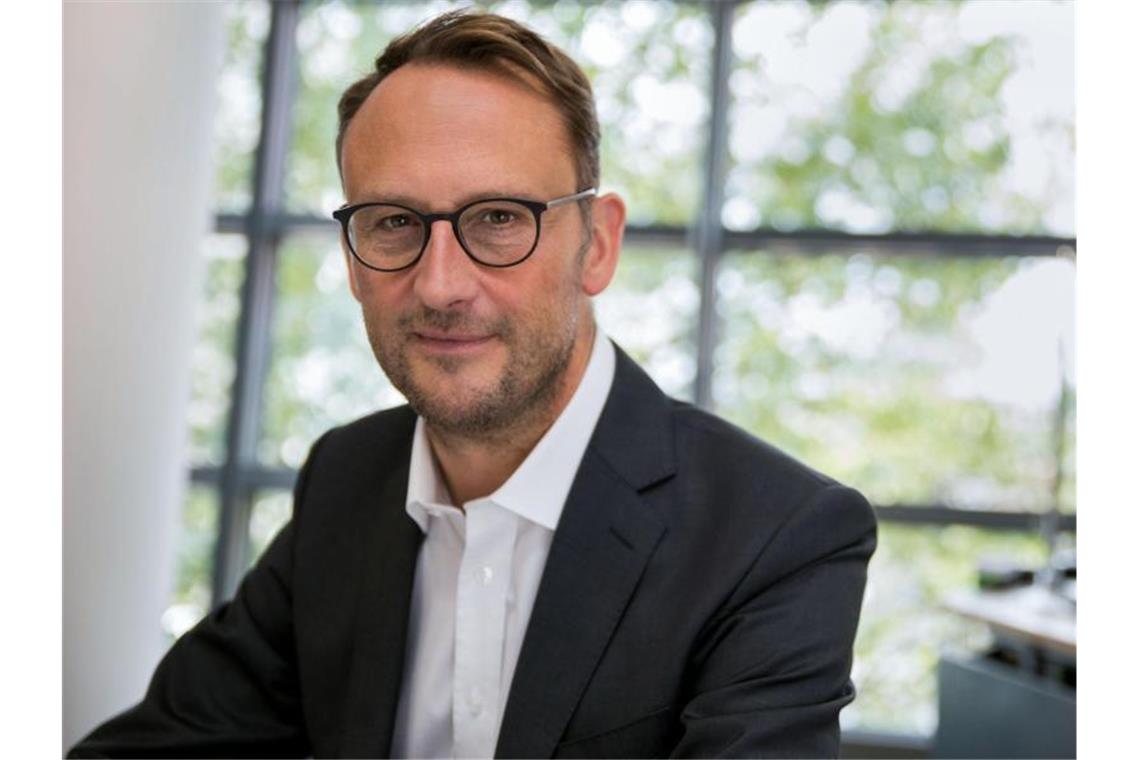 Schwer jugendgefährdend - Offensive gegen Porno-Portale Der Chef der Landesanstalt für Medien NRW, Tobias Schmid. Foto: ---/Landesanstalt für Medien/dpa