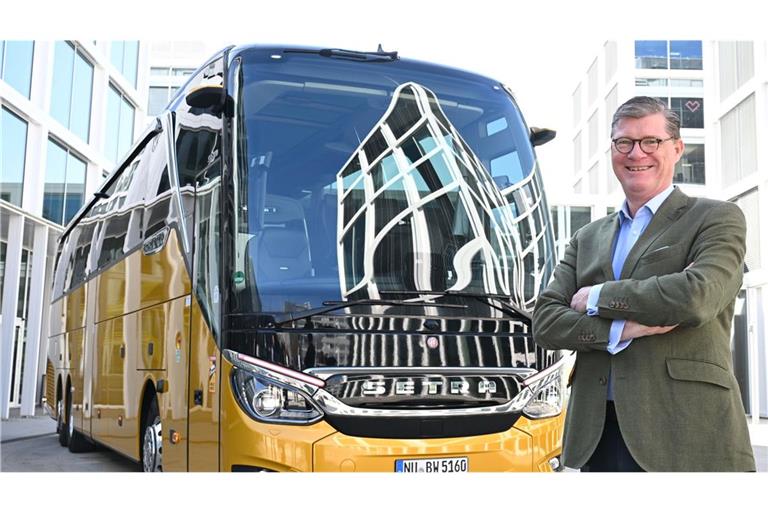 Der Chef von Daimler Buses, Till Oberwörder, blickt positiv in die Zukunft. (Archivbild)