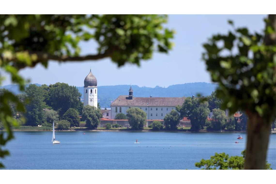 Der Chiemsee ist bei Touristen sehr beliebt.