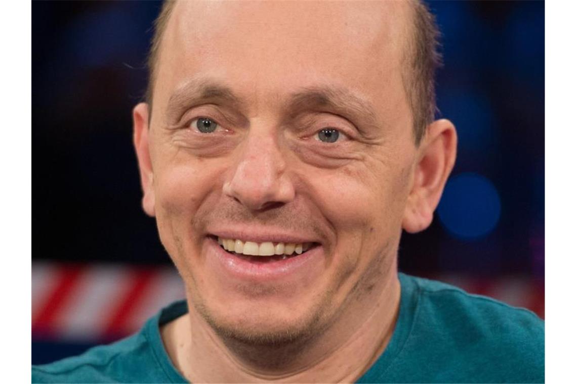 Hoëcker kritisiert eigenes Blackfacing von früher Der Comedian Bernhard Hoëcker. Foto: picture alliance/dpa/Archivbild