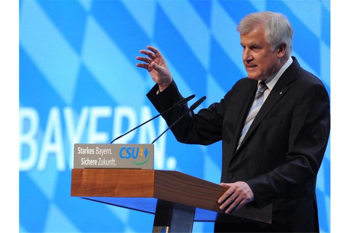 Der CSU-Parteivorsitzende und Minsterpräsident von Bayern, Horst Seehofer, lässt seine Zukunft derzeit offen. Foto: Andreas Gebert