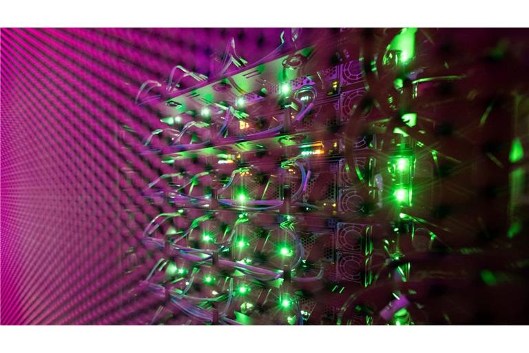 Der Datenbedarf im Digitalzeitalter steigt und steigt, daher werden Rechenzentren immer wichtiger. (Symbolbild)