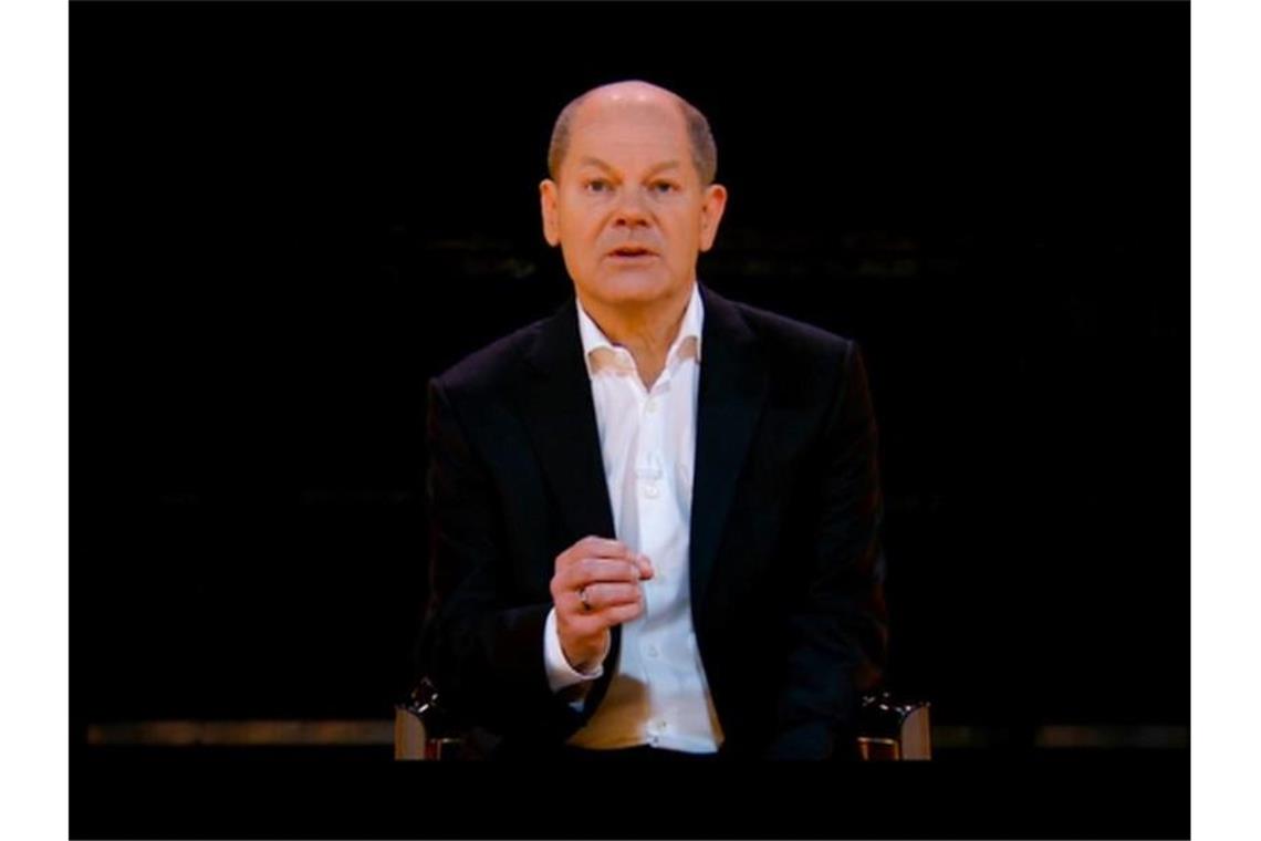 Viel Lob für Impf-Appell von Olaf Scholz bei Joko und Klaas Der designierte Kanzler Olaf Scholz bei seinem Auftritt in der Sendung von Joko und Klaas bei ProSieben. Foto: ProSieben/dpa