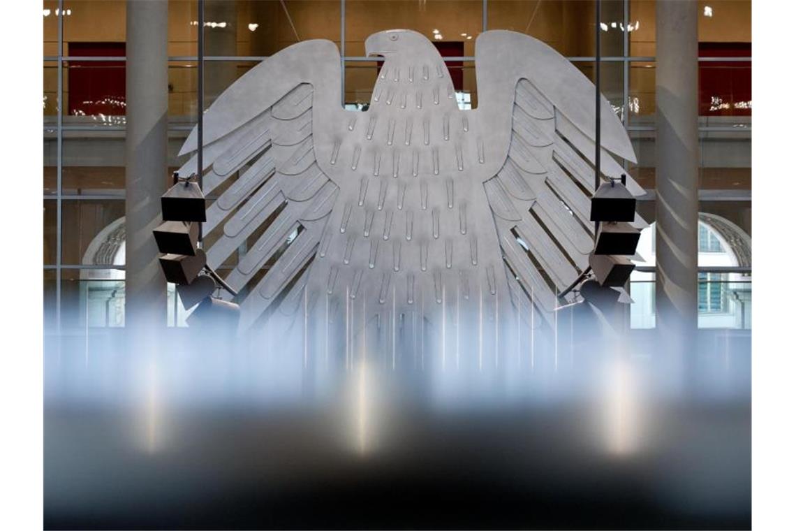 Pandemie reißt weniger tiefe Löcher in Staatshaushalt Der deutsche Staatshaushalt ist nicht so tief im Minus wie ursprünglich gedacht. Foto: picture alliance / Sven Hoppe/dpa