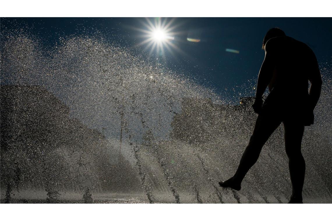 Der Deutsche Wetterdienst (DWD) hat nach eigenen Angaben die höchsten Temperaturen des Tages gemessen.