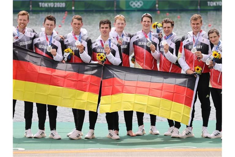 Der Deutschland-Achter hat in Tokio Olympia-Silber geholt. Foto: Jan Woitas/dpa-Zentralbild/dpa