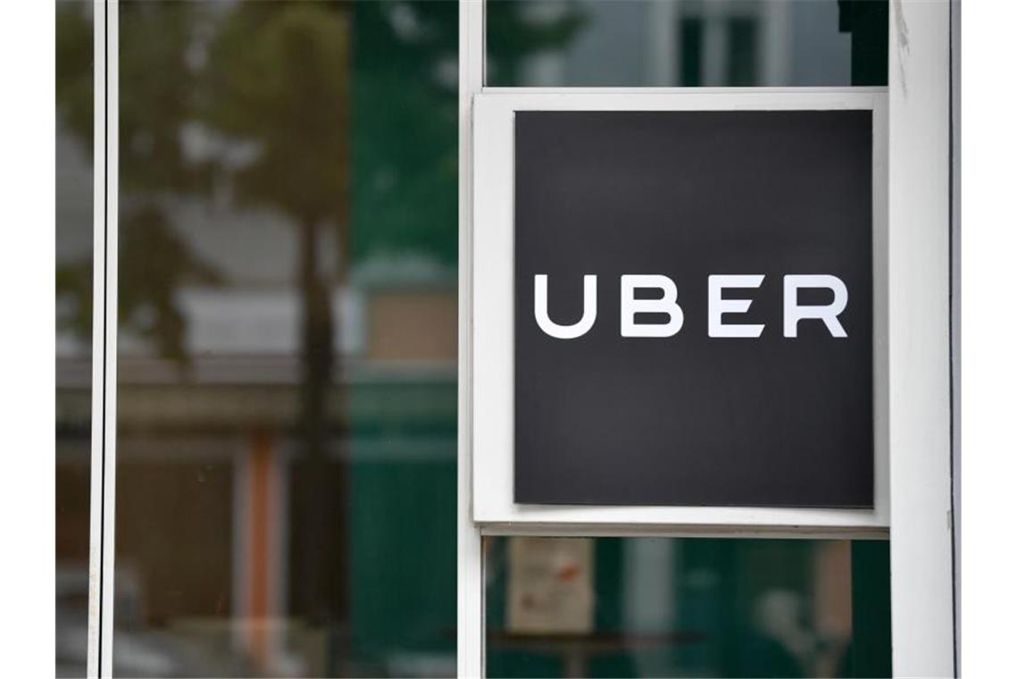 Der Dienst Uber X spielt für das US-Unternehmen eine zentrale Rolle. Für Kunden hat diese Dienstleistung eine ähnliche Funktion wie Taxifahrten. Foto: Jens Kalaene/zb/dpa/Archivbild