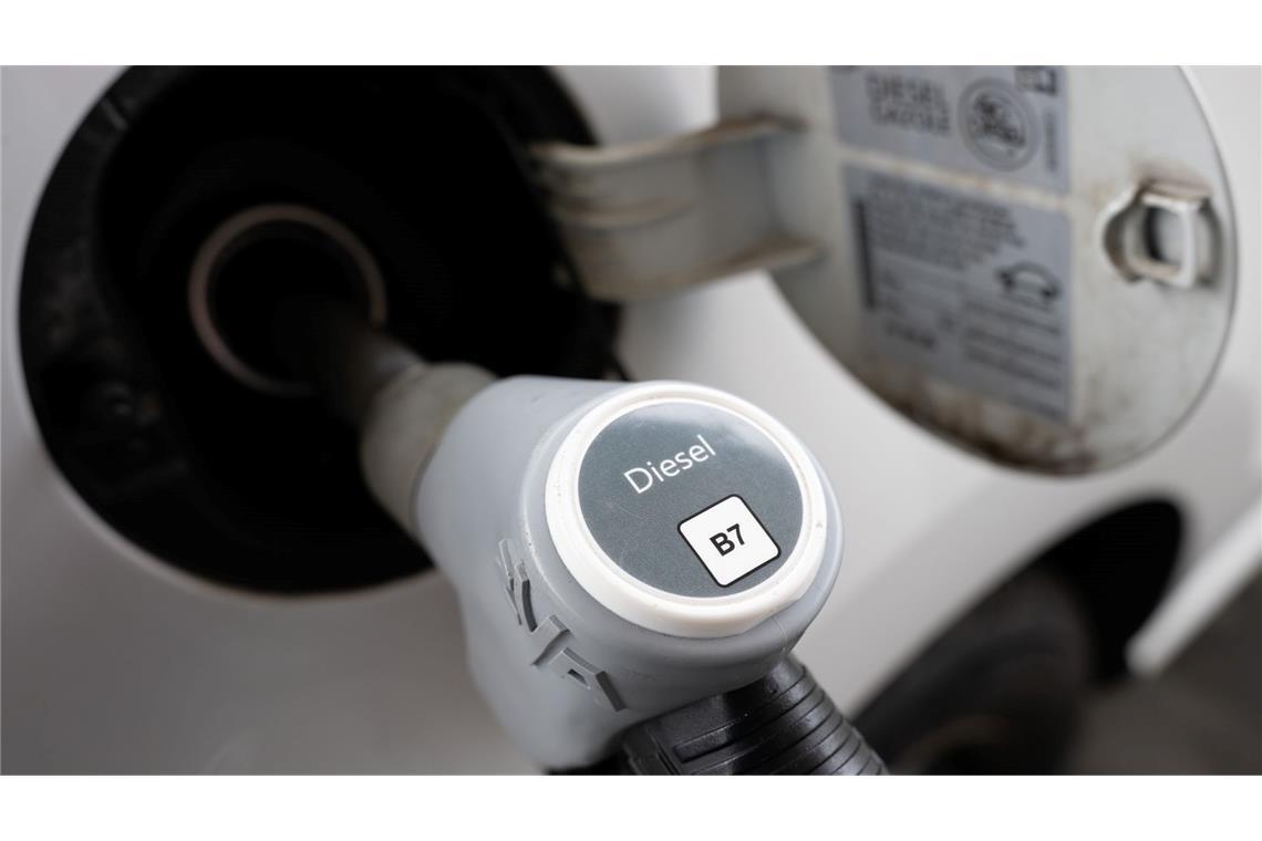 Der Dieselpreis ist sogar minimal gefallen. (Archivbild)