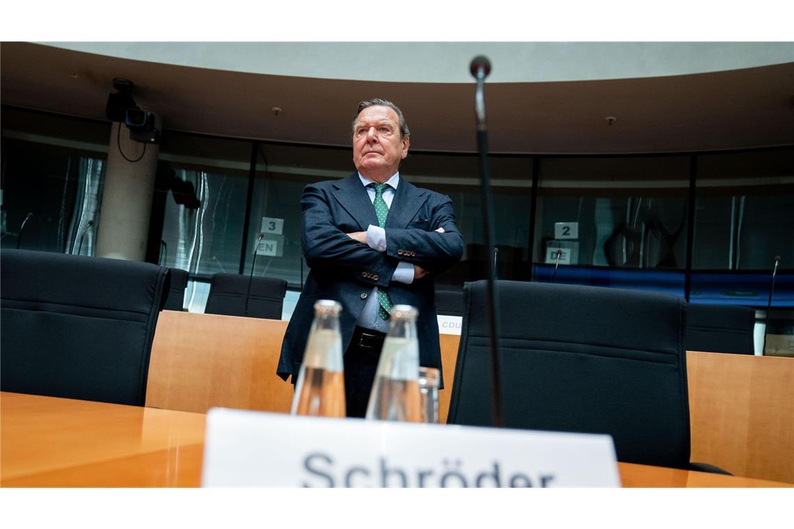 Schröder will per Video vor Untersuchungsausschuss aussagen Der ehemalige Bundeskanzler Gerhard Schröder