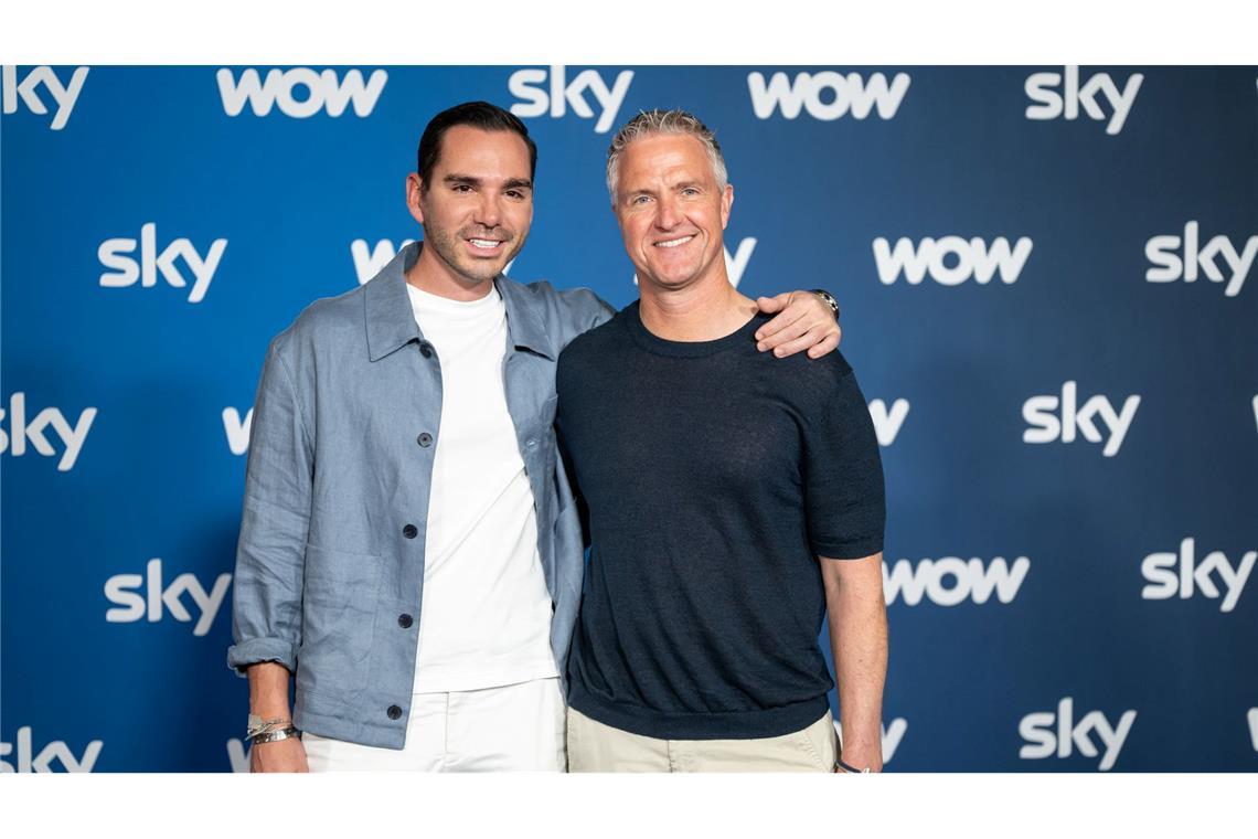 Der ehemalige Formel-1-Pilot Ralf Schumacher (50, rechts) und sein Partner Étienne Bousquet-Cassagne (36) heiraten und lassen sich dabei von der Kamera begleiten.