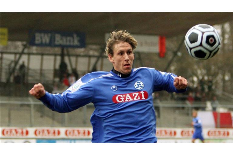 Der ehemalige Kickers-Stürmer Bastian Bischoff löste beim FC Auggen Trainer Marco Schneider ab.     


Foto: imago/Sportfoto Rudel 