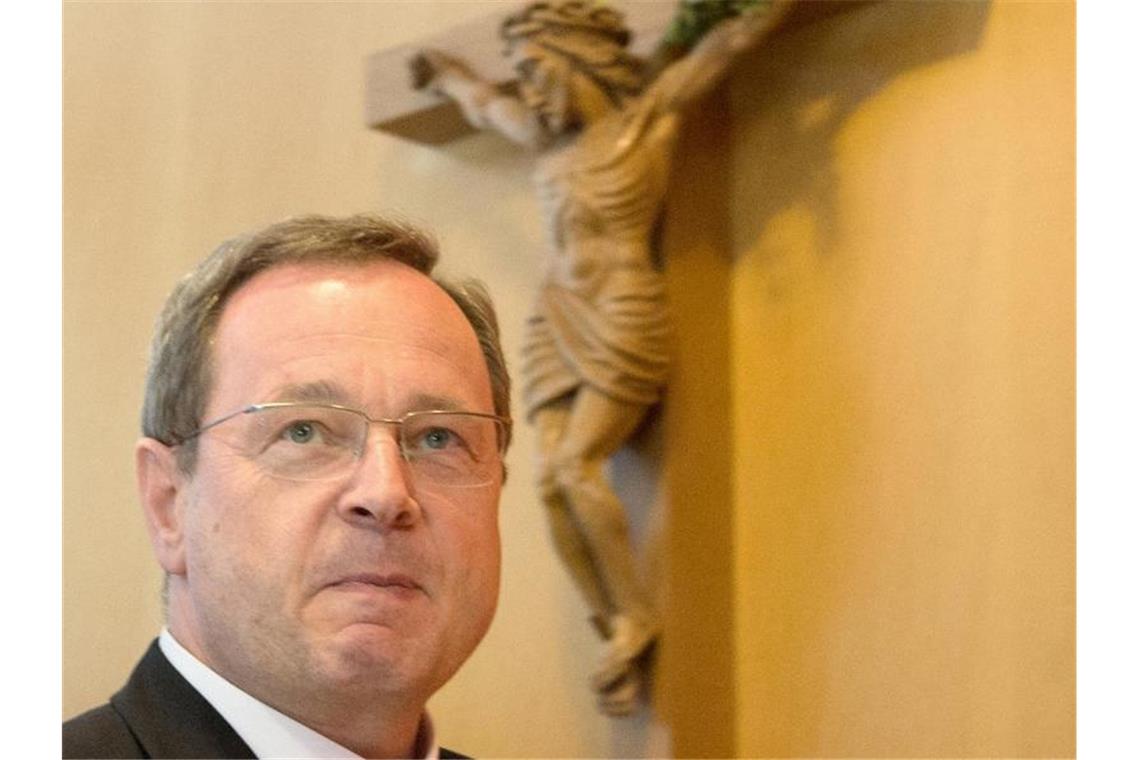 Der ehemalige Limburger Bischof Georg Bätzing ist neuer Vorsitzender der Deutschen Bischofskonferenz. Foto: Boris Roessler/dpa
