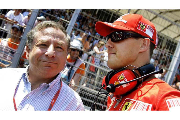 Der ehemalige Team-Chef von Ferrari, Jean Todt (links), mit Michael Schumacher. (Archivbild)