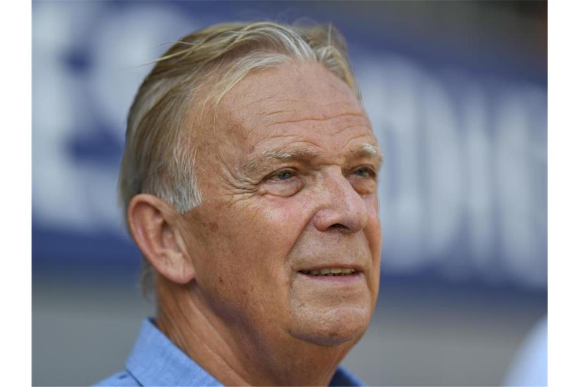 Der ehemalige Trainer von Freiburg, Volker Finke. Foto: Patrick Seeger/dpa/Archivbild