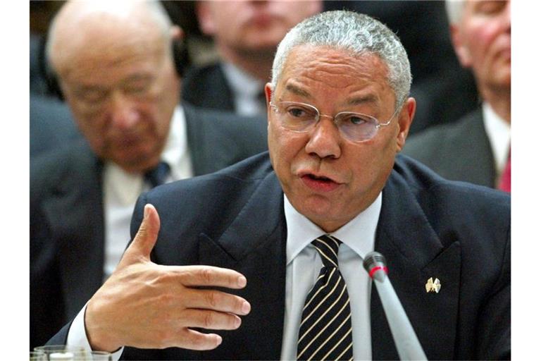 Der ehemalige US-Außenminister Colin Powell ist im Alter von 84 Jahren nach einer Corona-Infektion gestorben. Foto: Michael Urban/dpa/Pool/dpa