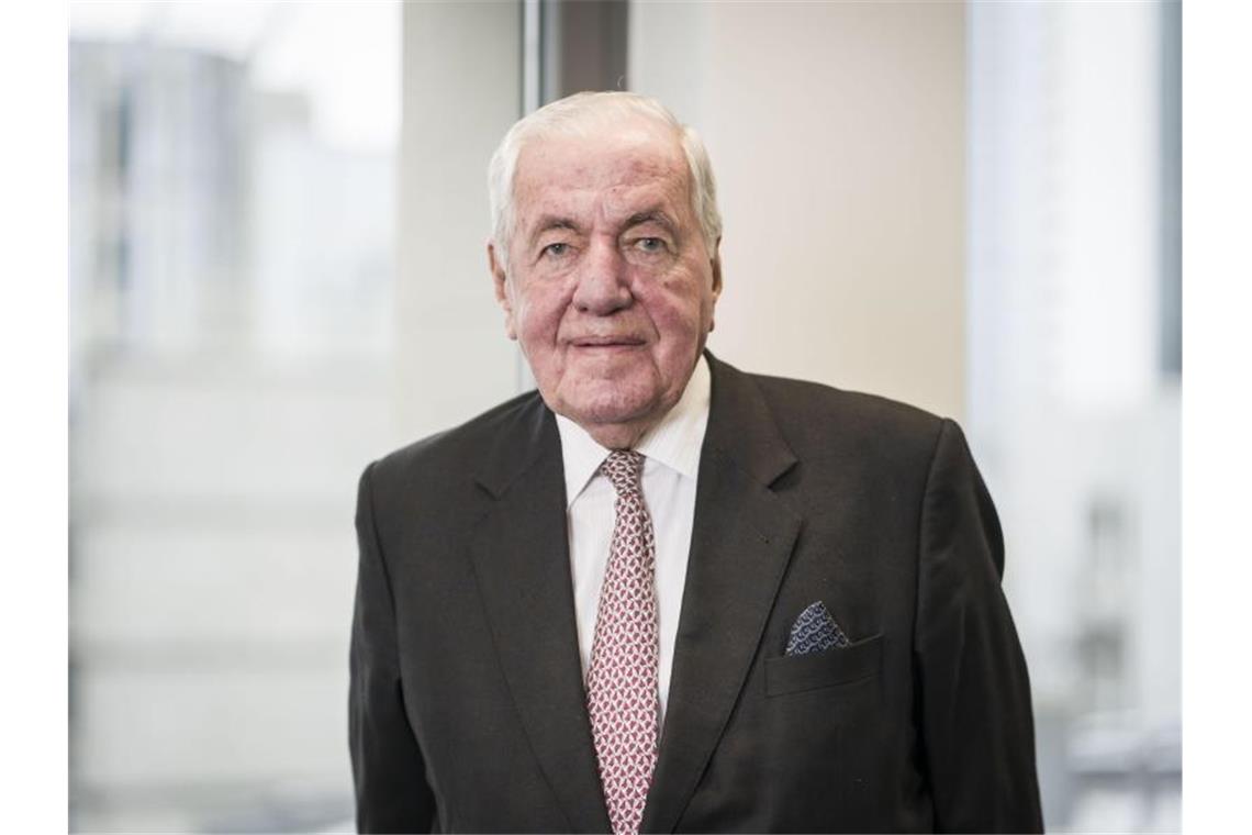Der ehemalige Vorstandssprecher der Deutschen Bank, Hilmar Kopper. Foto: Frank Rumpenhorst/dpa