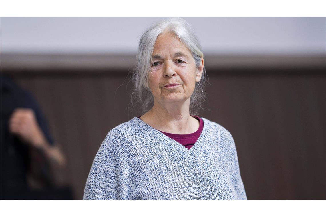 Der ehemaligen RAF-Terroristin Daniela Klette droht ein weiteres Gerichtsverfahren (Archivbild).