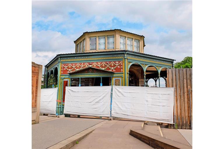 Der Eingangspavillon der Wilhelma wird ­saniert – er soll noch in diesem Jahr fertig werden.