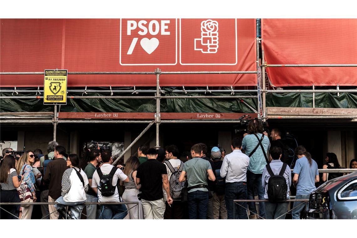 Der Einsatz der Polizei in der Parteizentrale in Madrid sorgte für großes Aufsehen.