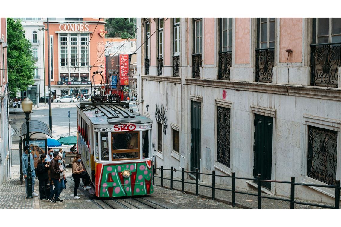 Der "Elevador da Gloria" ist eine von drei Stadtseilbahnen in Lissabon. (Archivfoto)