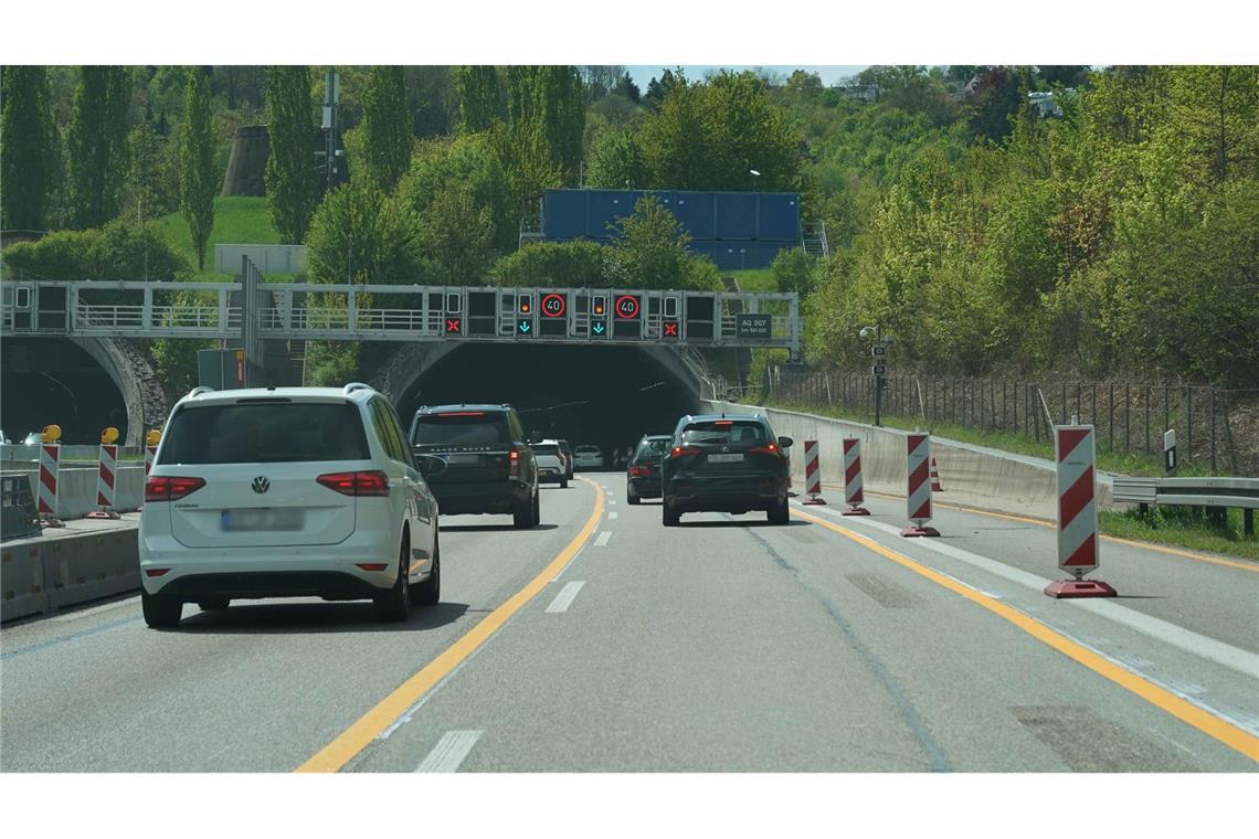 Der Engelbergtunnel ist einer der wichtigsten Autobahntunnel in Baden-Württemberg mit bis zu 140.000 Fahrzeugen pro Tag.