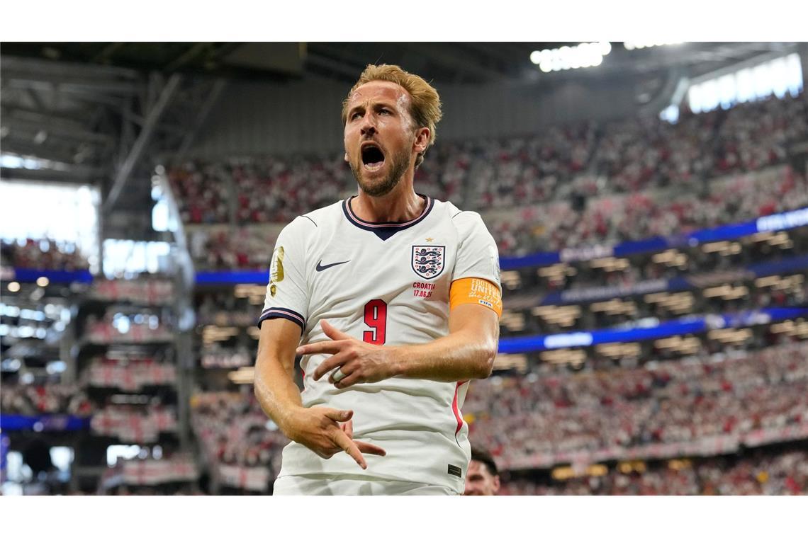 Der Engländer Harry Kane feiert seinen zweiten Treffer zum 2:1 im WM-Gruppenspiel gegen Kroatien.