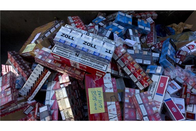 Der entstandene Steuerschaden beläuft sich nach Angaben des Zoll auf 100.000 Euro. (Symbolfoto)