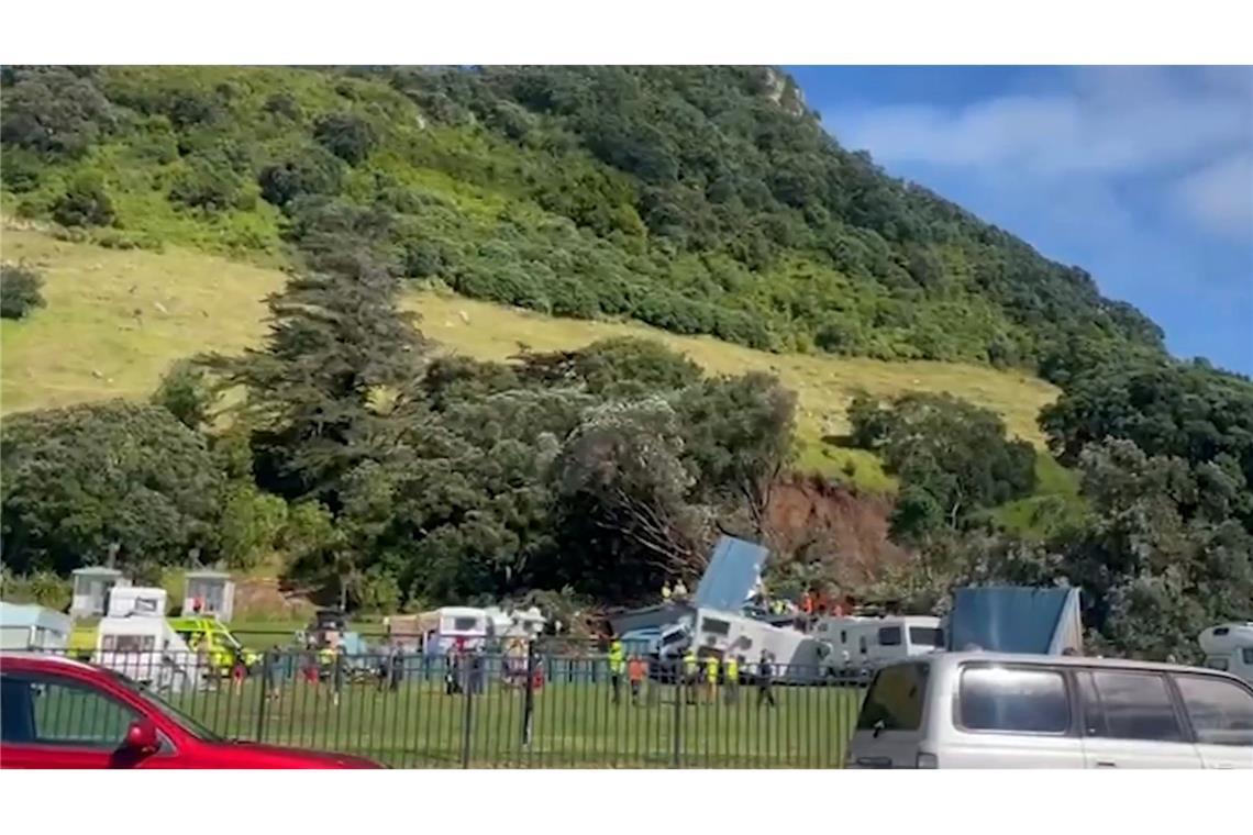 Der Erdrutsch auf einem Campingplatz begrub unter anderem den Toilettenblock.