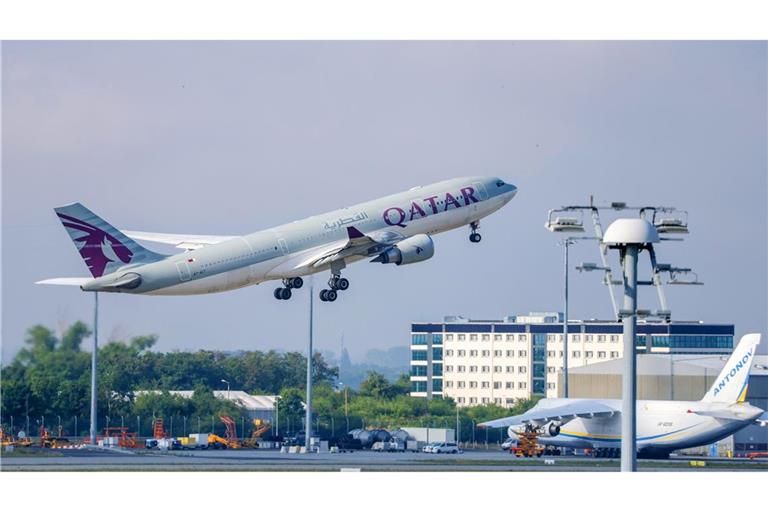 Der erste Abschiebeflug ist in Kabul gelandet. (Symbolbild)