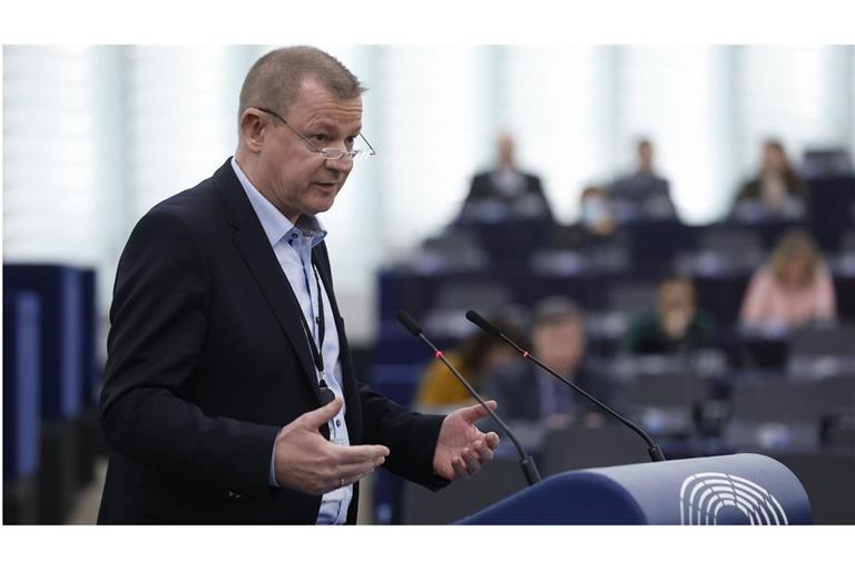 Der Europaabgeordnete Markus Pieper soll einen hoch dotierten Posten bei der EU-Kommission bekommen. Doch dagegen regt sich Widerstand.