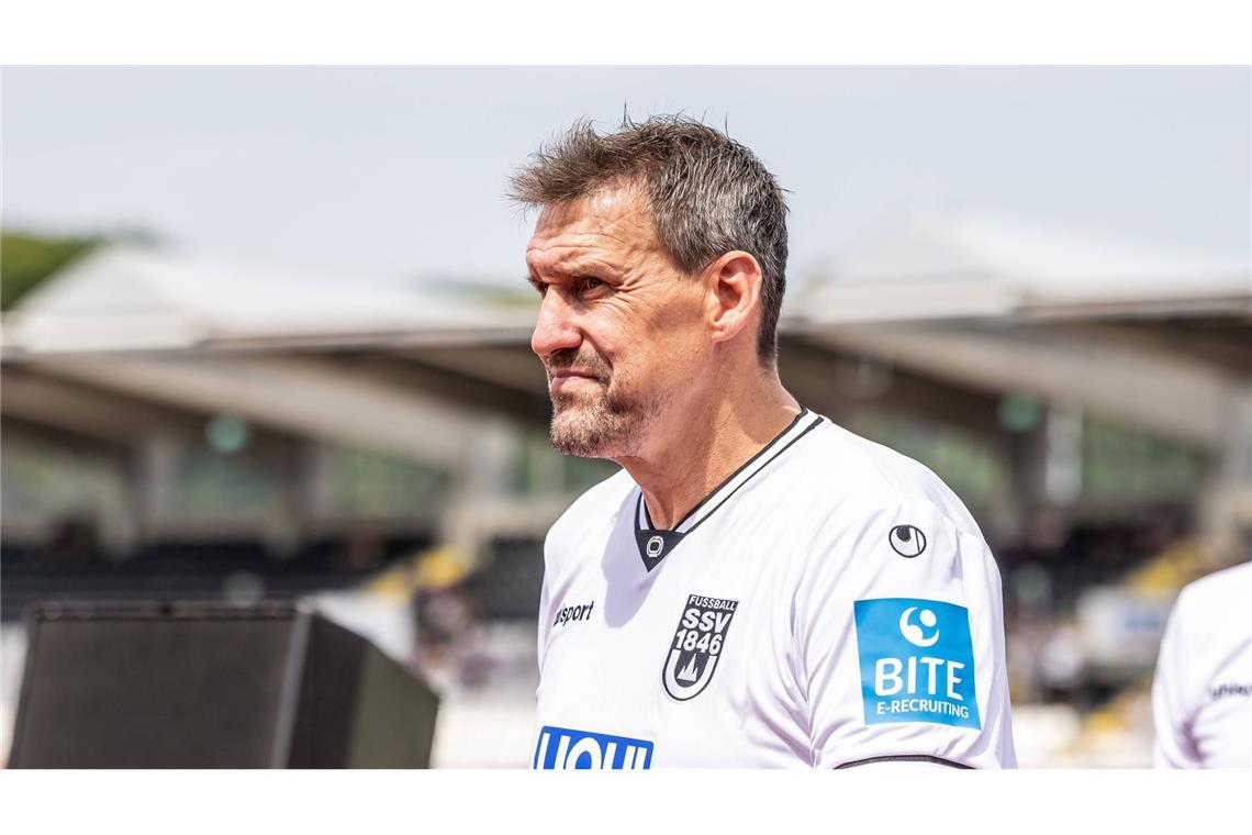Der Ex-Profi OIiver Unsöld leitet interimsweise das Training beim SSV Ulm. (Archivbild)